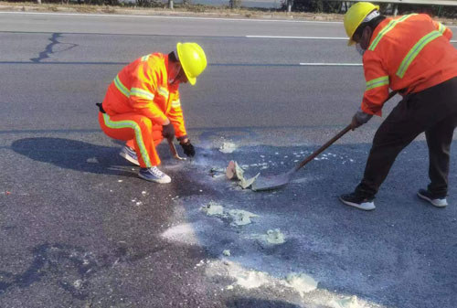 清水河公路下沉注浆加固公司